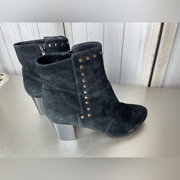 Neiman Marcus Women Black Silver Studded Suede Boot Shoe Sz US 9 - Picture 2 of 6